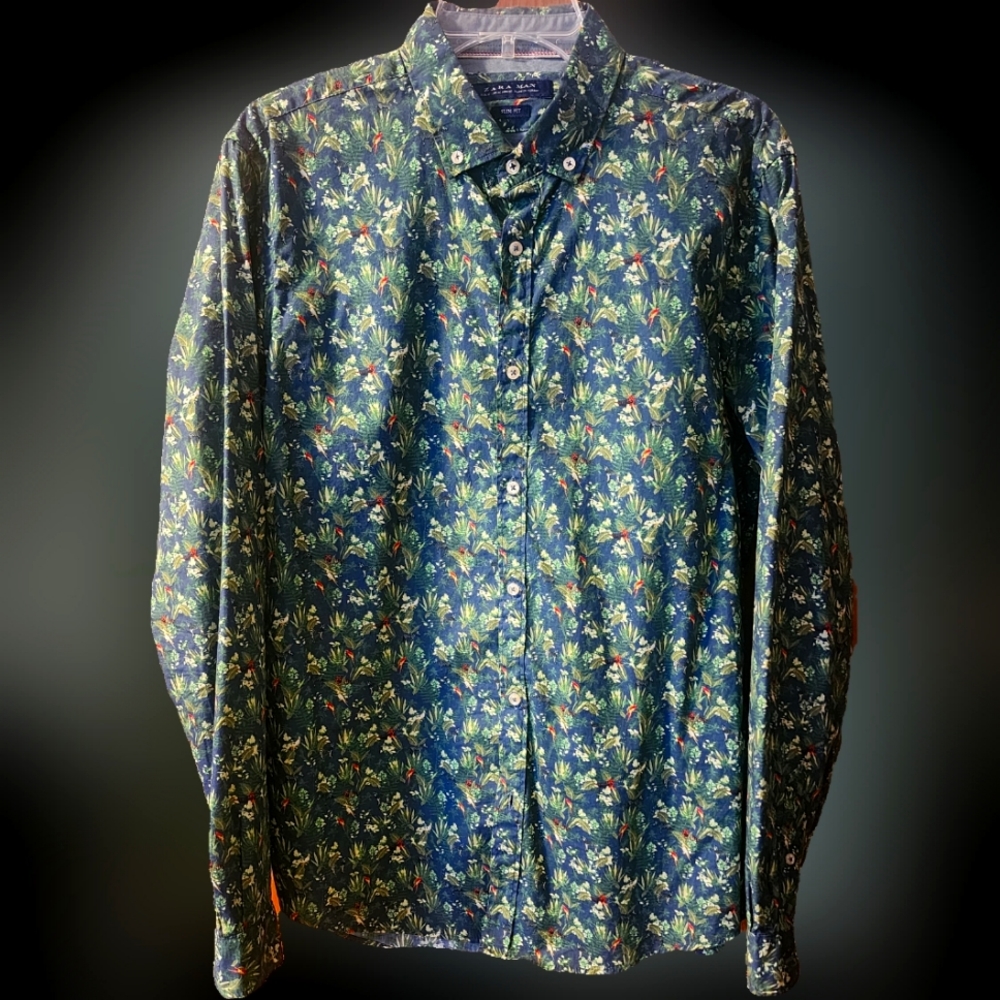 ZARA Mens Floral Slim Fit Mens Casual Button Down Shirt. Size Medium
